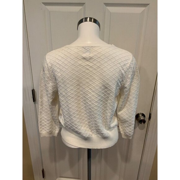 Yumi White Diamond Knit Cardigan W/ Pineapple Jewel Button Cardigan, Size Medium - Picture 5 of 6